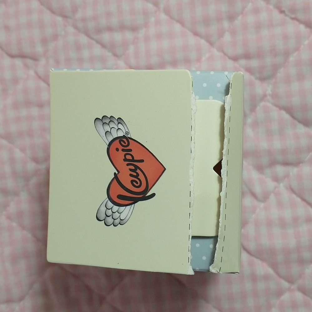 Smoko Kewpie In Cups Figure (Kewpie In Kettle) - Picture 9 of 10